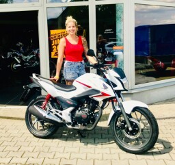 Honda  CB125F